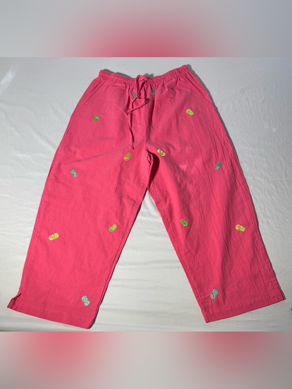90s Jane Ashley Pink Embroidered Drawstring capris